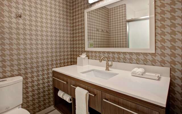 Home2 Suites by Hilton Charlotte Uptown, NC