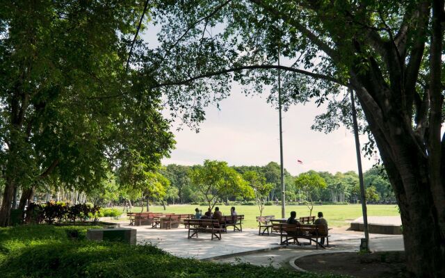 Capital O 1068 Grand Mirah Boutique Hotel