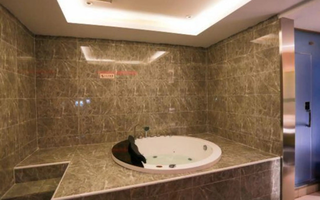 Gushi Hotel