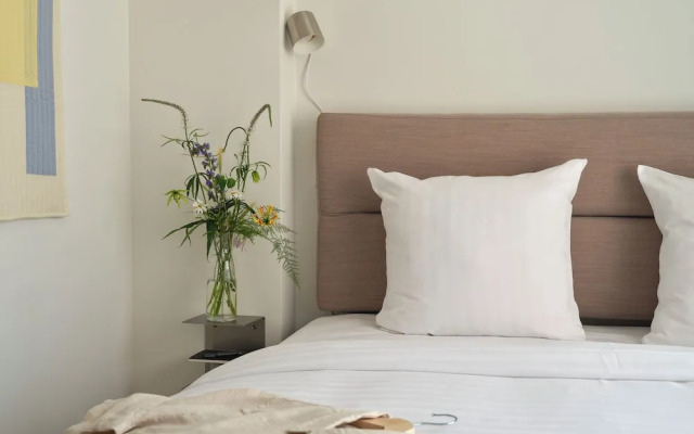 Flora Apartment Hotel