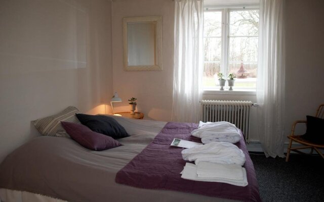 Ny Kirstineberg Gods Bed & Breakfast