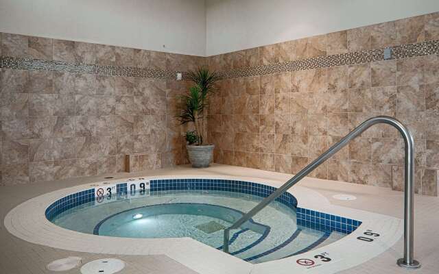 Best Western Plus Chateau Inn Sylvan Lake