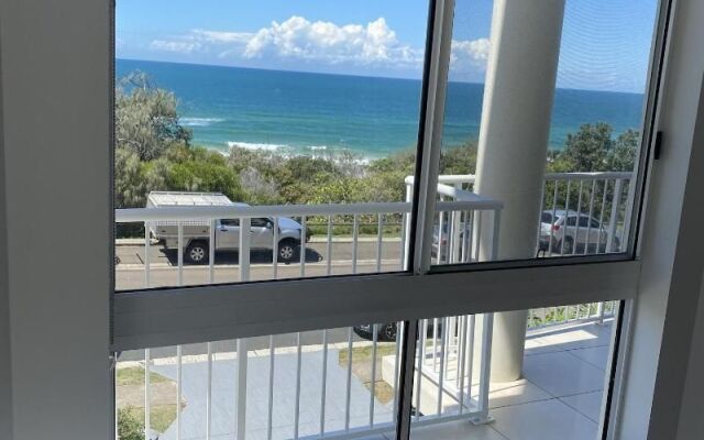 Aqua Promenade Beachfront Apartments