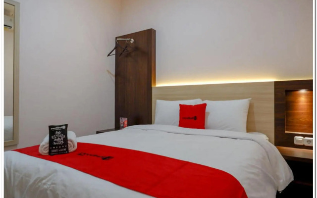 RedDoorz near Gejayan 3