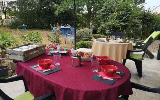 Les Eléphants Bleus