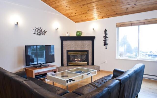 Stay Tofino Vacation Rentals