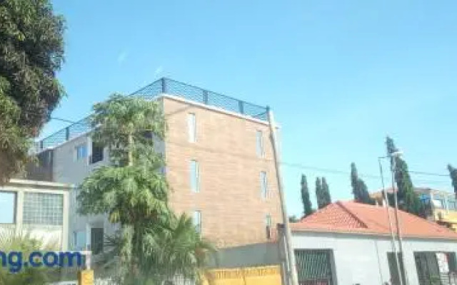 28A, Apt#13 Lumir Apartamentos. Encantador Parque Incl.