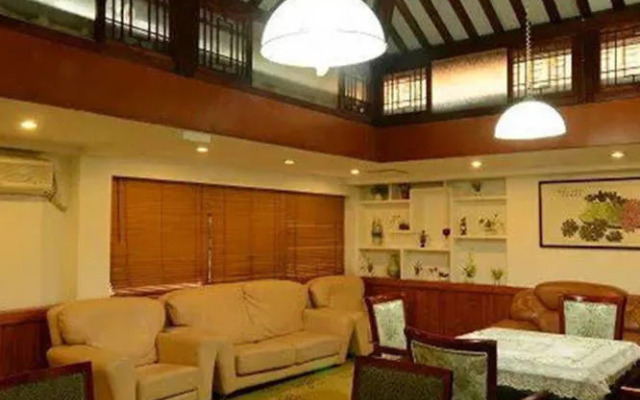 Kaiserdom Hotel Huakai