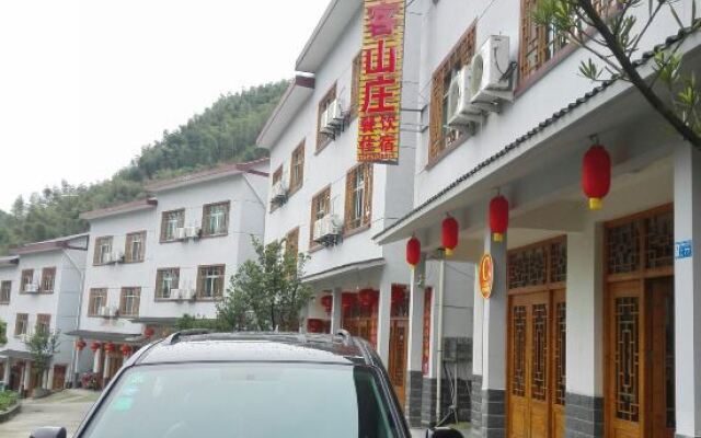 Sanyingshan Yi Inn