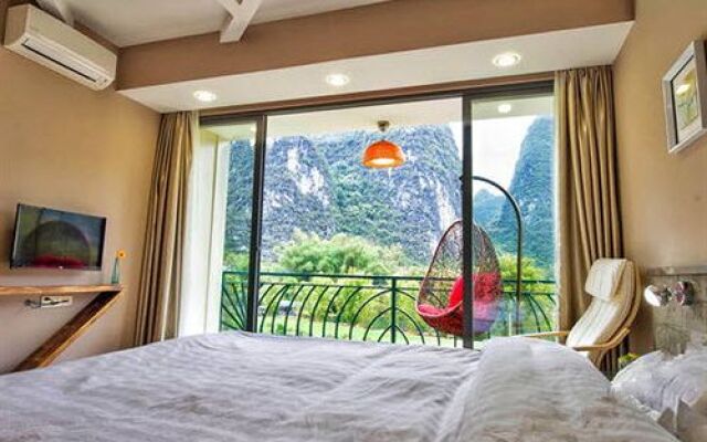 Yangshuo Yulong River Gauche Hotel