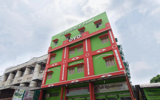 OYO 615 Residence Puri Hotel Syariah