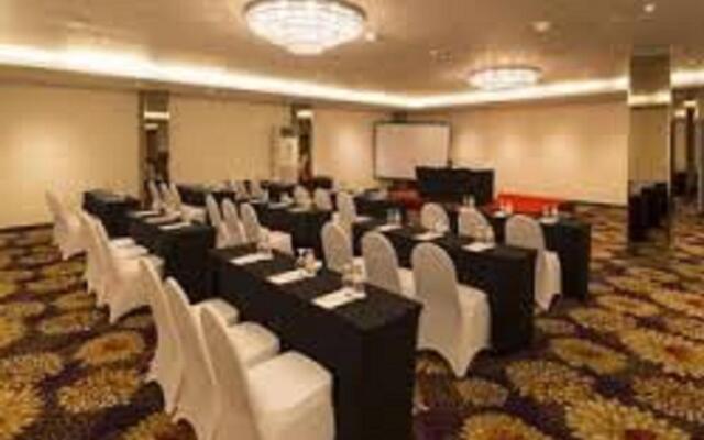 Verse Luxe Hotel Wahid Hasyim