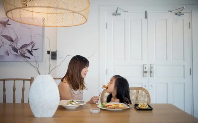 MINI-ME HUBS - Charm Suites in Old City