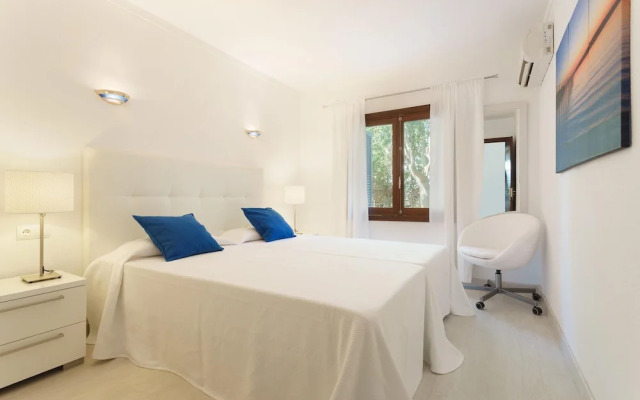 Villa Playa in Port de Pollen a