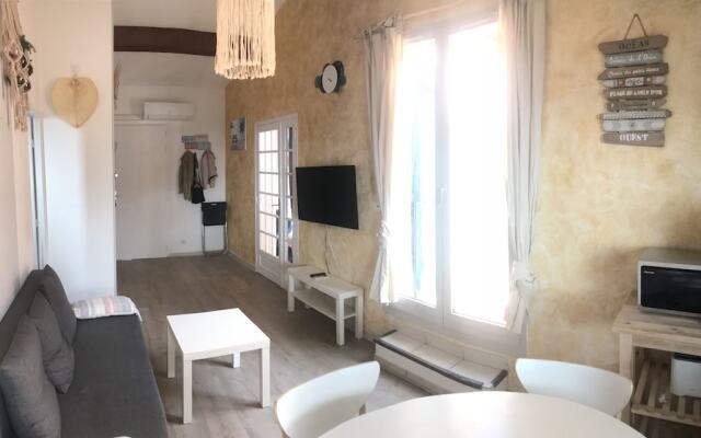 Maison terrasse parking plages vue mer