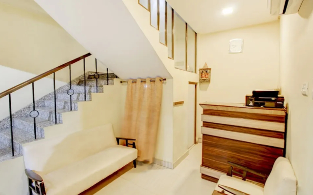 Itsy Hotels Royal Monarch