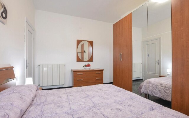 Awesome Apartment in Bracco - Moneglia With 1 Bedrooms and Wifi