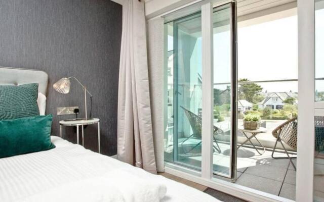 Fistral Two Bed Apartment in Pentire