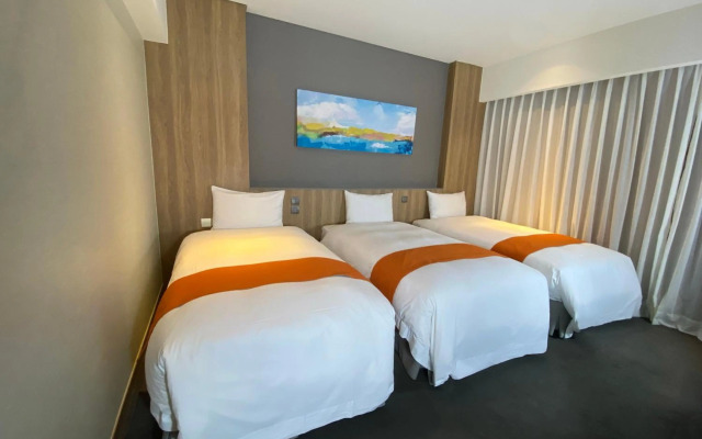 Hualien Holiday Hotel