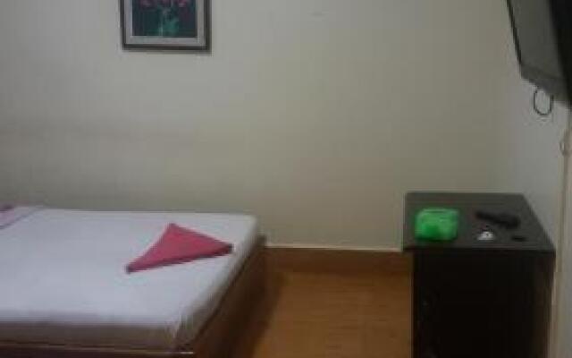 Sambathmeas Guesthouse Chom Chao