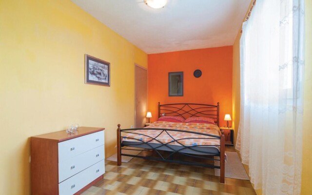 Awesome Home in Duce With Wifi and 2 Bedrooms