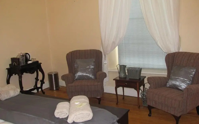 Stellar Dust Guest House