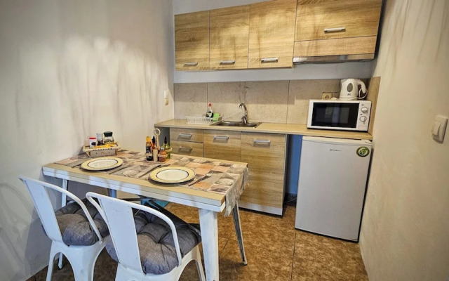 Room in Studio - Pleasure Room 1 By The Sea