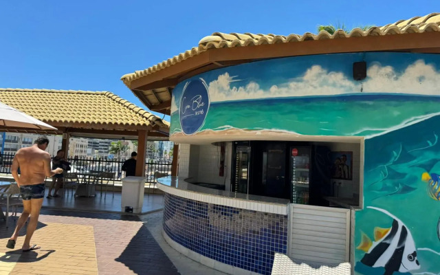 Maravilhoso apartamento 2 quartos vista mar no Ondina Apart