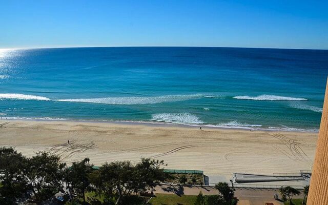 Zenith Ocean Front Apartments