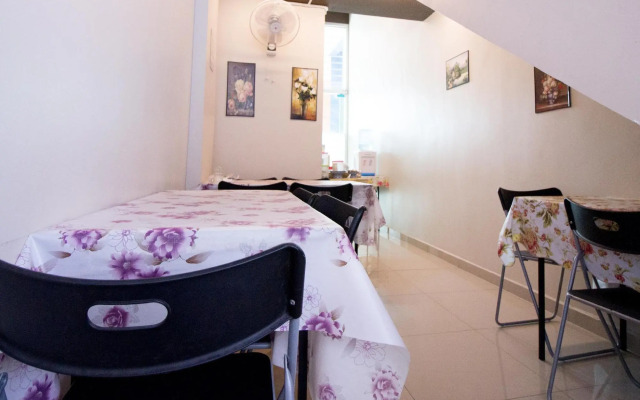 Saujana City Hotel by ZEN Rooms