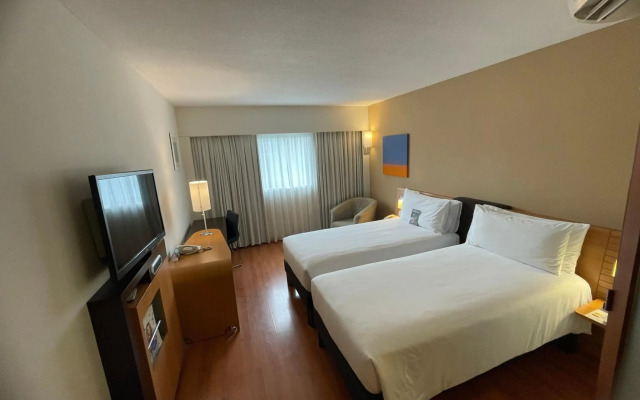 Novotel Lima San Isidro Hotel