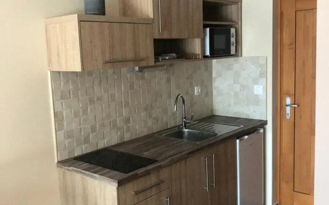 Varázskő Apartmanház, Gyula