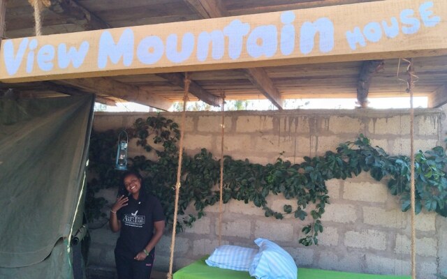 View Mountain House - Backpackers