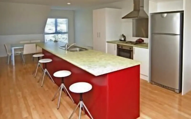 Marine Reserved Holiday Apartments