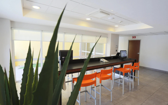 City Express by Marriott Tijuana Insurgentes