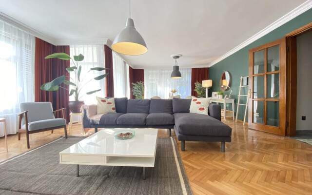 Missafir Spacious Flat Near Caddebostan Coast