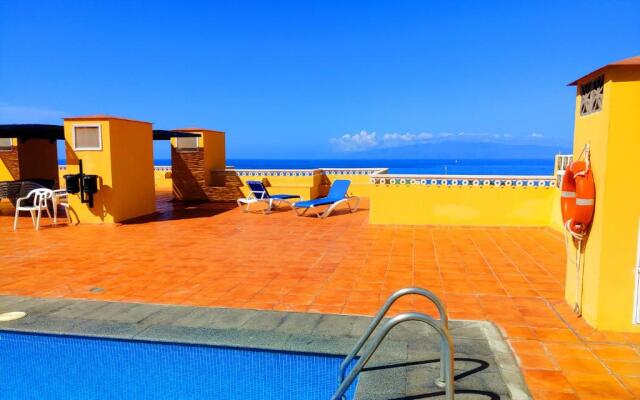 Sea View Playa Arena by HelloApartments