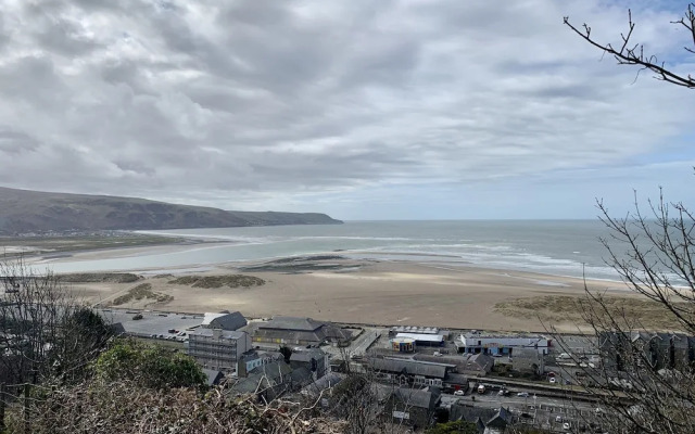 Sea View Apartment in Barmouth