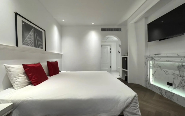 Elizabeth Hotel