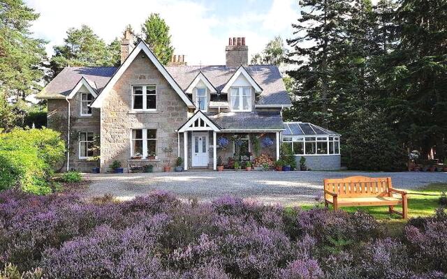 Glendavan House