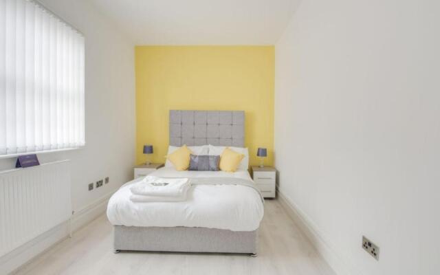 Luxury City Centre Apartment With Fantastic City Views