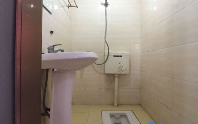 Yingkelai Business Hostel