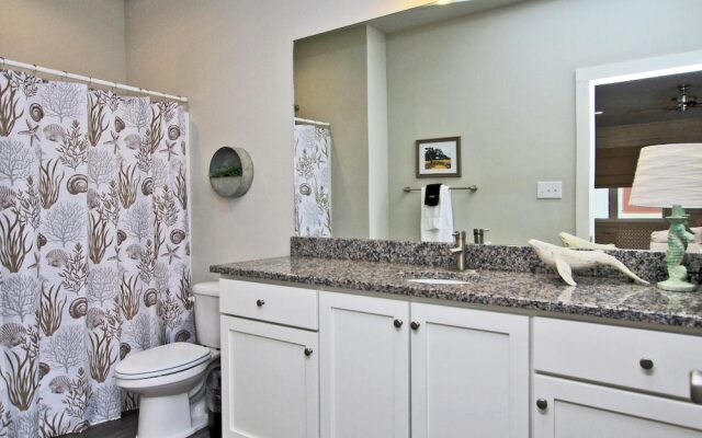 Romeo Beach by Youngs Suncoast