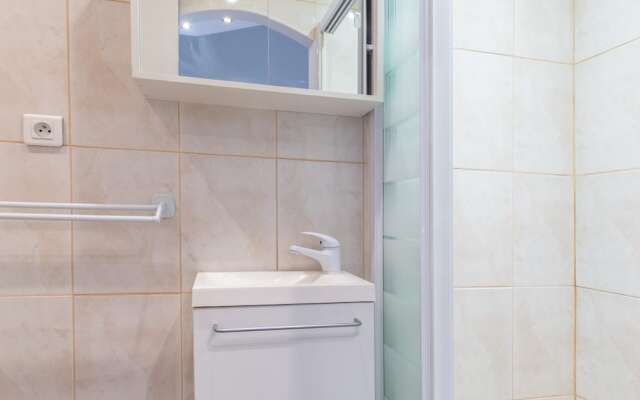 VANEAU Studio - 2P Moderne et rénové en plein centre