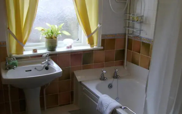 Plasnewydd Bed and Breakfast