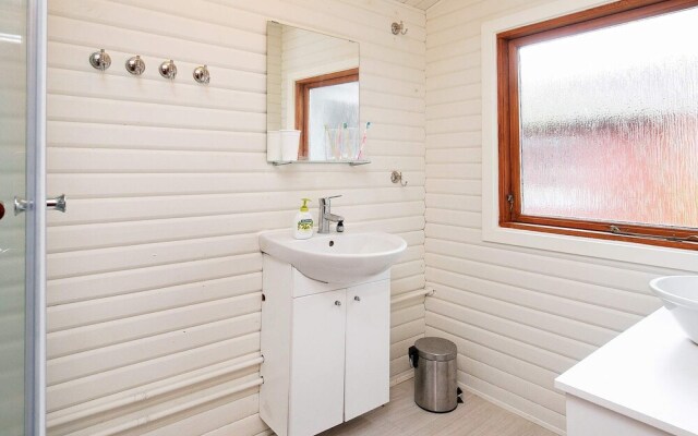 6 Person Holiday Home in Bogense