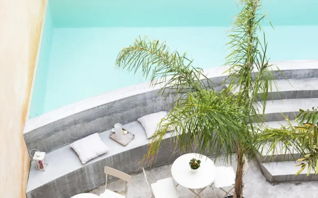Casa d Arte Ugdulena With Terrace and Pool