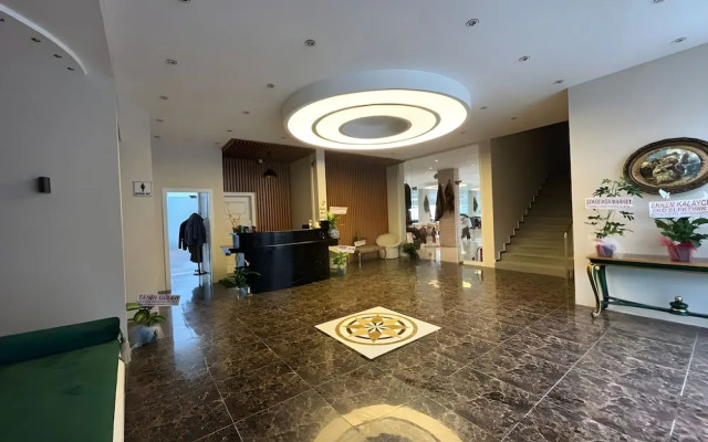 ayvacık Hotel Restoran