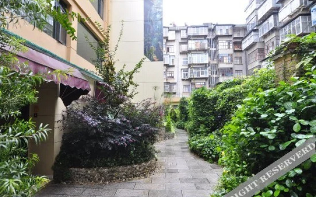 Sancun Bi'an Hostel