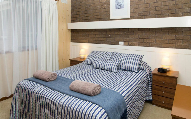 Sandpiper Apartments